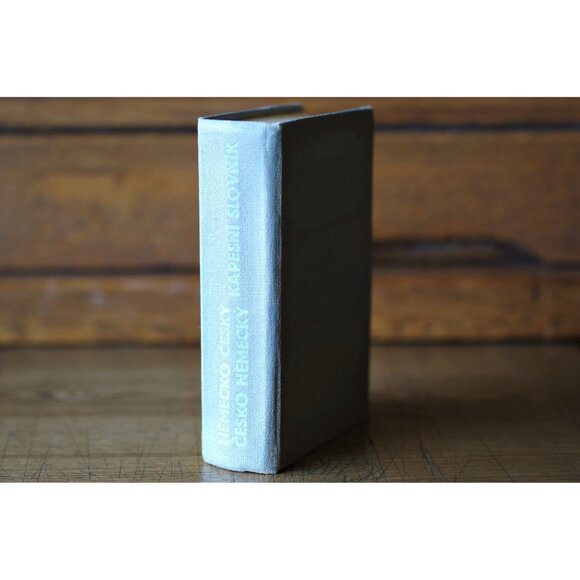 German - Czech - German Pocket Dictionary Nemecko-Cesky Cesko-Nemecky Slovnik - Picture 2 of 6